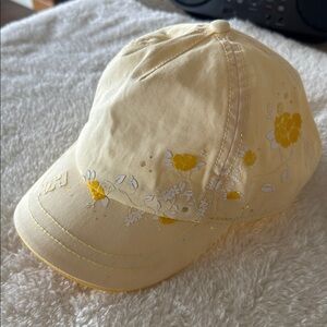 Women’s Helly Hansen flower cap